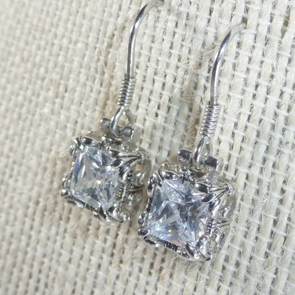 Silpada W0975 Sterling Silver CZ Uptown Earrings Square Cubic Zirconia .925